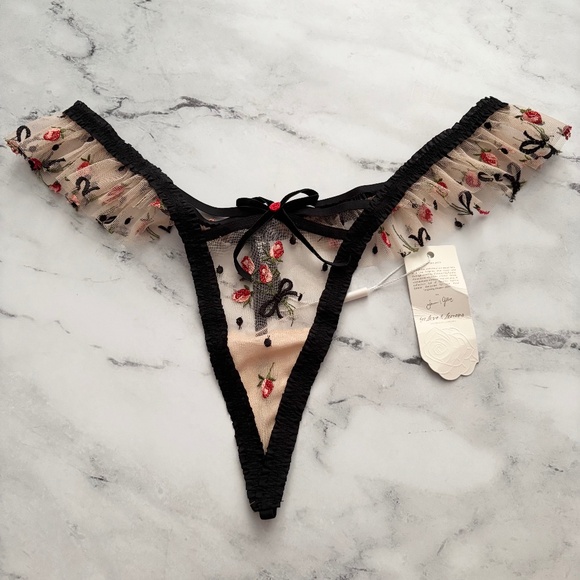 For Love & Lemons Nwt Mesh Ruffled Floral Kendra Thong String Panty Large L - Picture 1 of 3